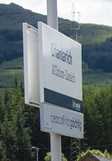 Crianlarich station sign